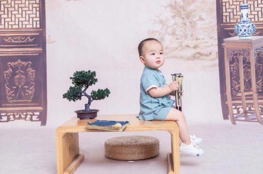 简阳宝宝自闭症的早期症状